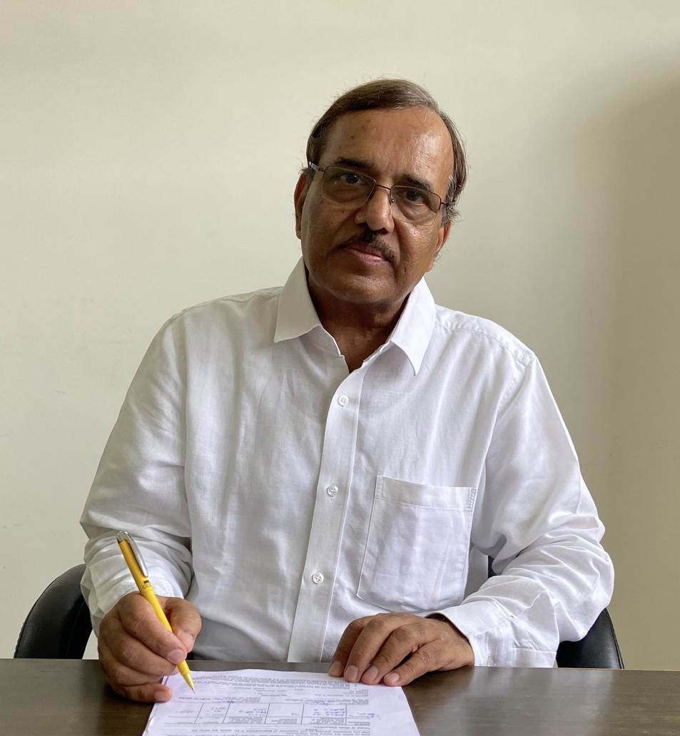 Dr. Naresh Atray